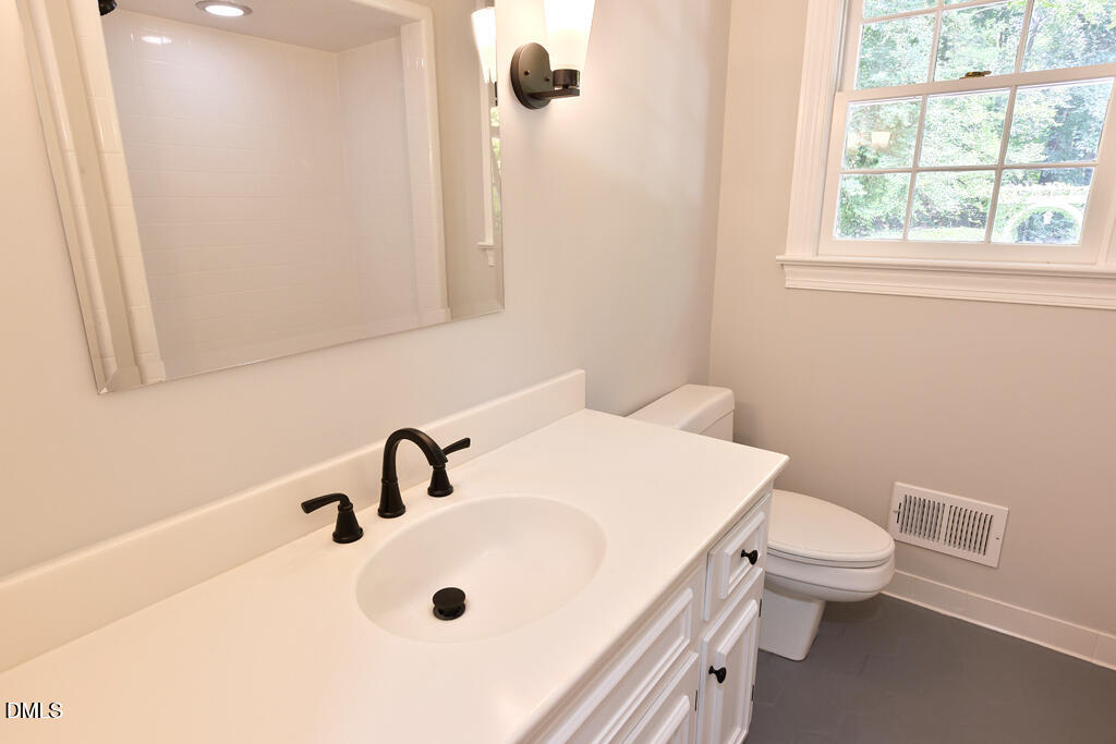 14236 Wyndfield Circle Raleigh, NC 27615 - Photo 38 of 79 14236_Wyndfield-40