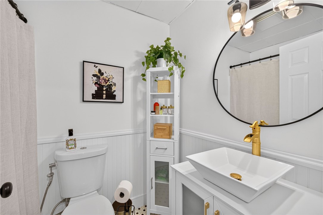300 Front Street, Unit 101 Pawtucket, RI 02860 - Photo 16 of 27 Guest Bathroom