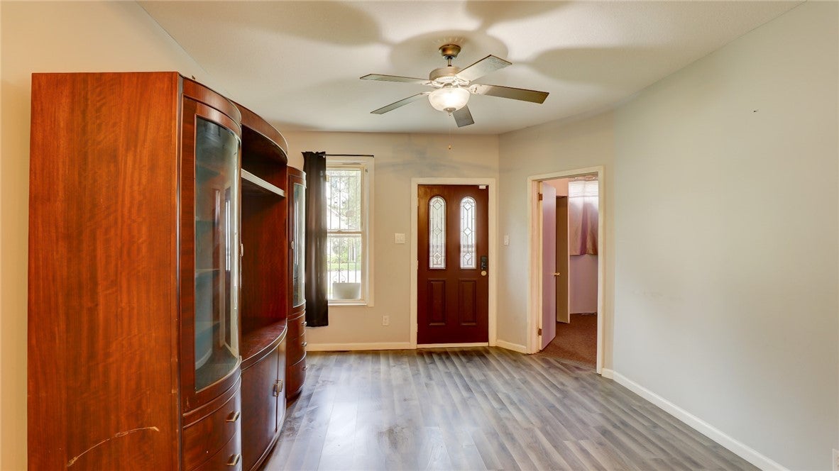 1675 East Clay Street Decatur, IL 62521 - Photo 8 of 24 Gallery Image 8