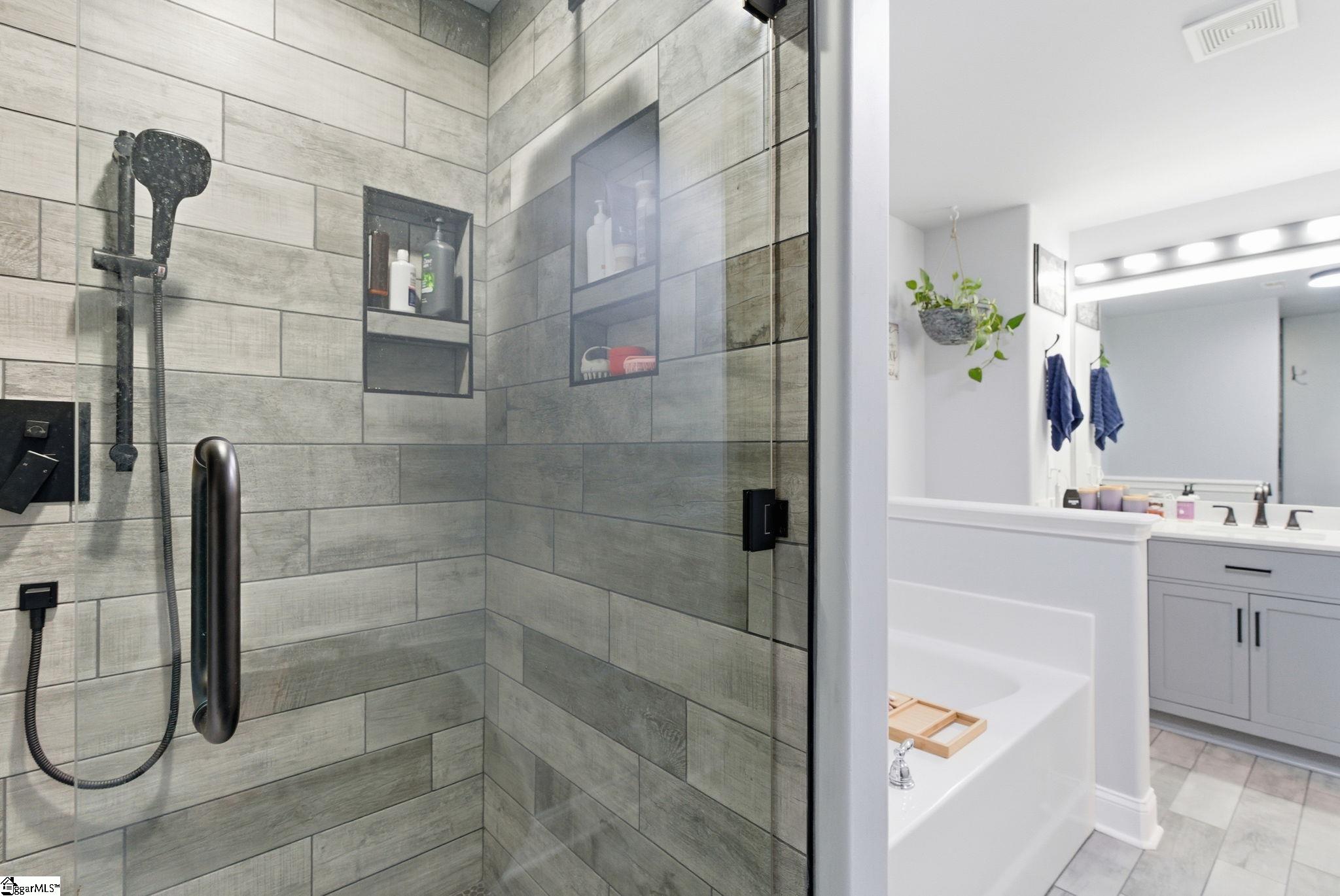 405 Kindletree Way Simpsonville, SC 29680 - Photo 25 of 46