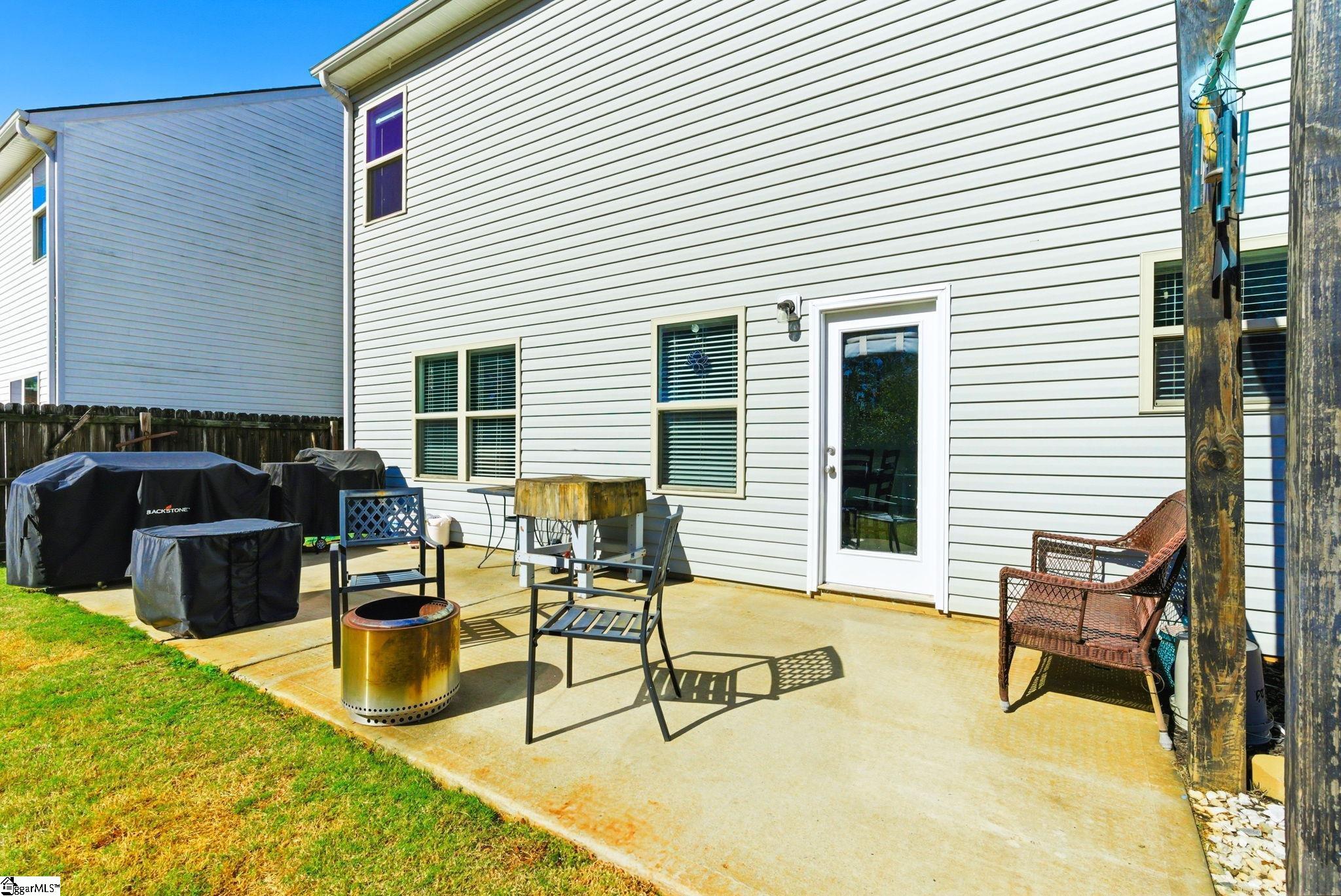 405 Kindletree Way Simpsonville, SC 29680 - Photo 34 of 46