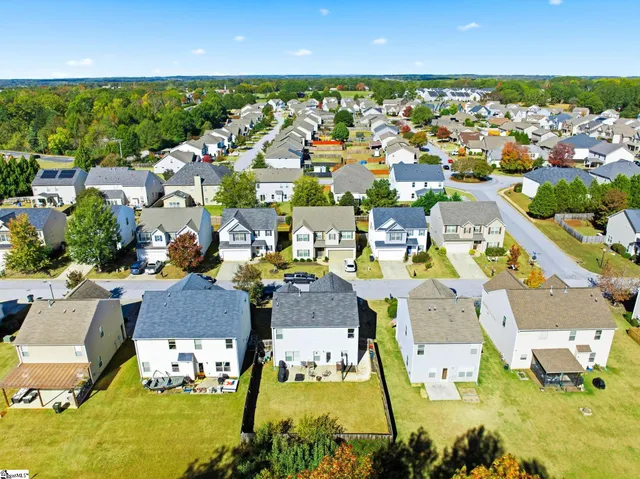 $324,900 | 405 Kindletree Way, Simpsonville, SC 29680