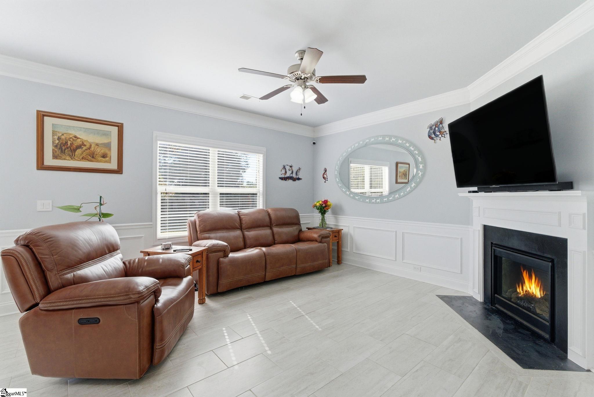 405 Kindletree Way Simpsonville, SC 29680 - Photo 7 of 46