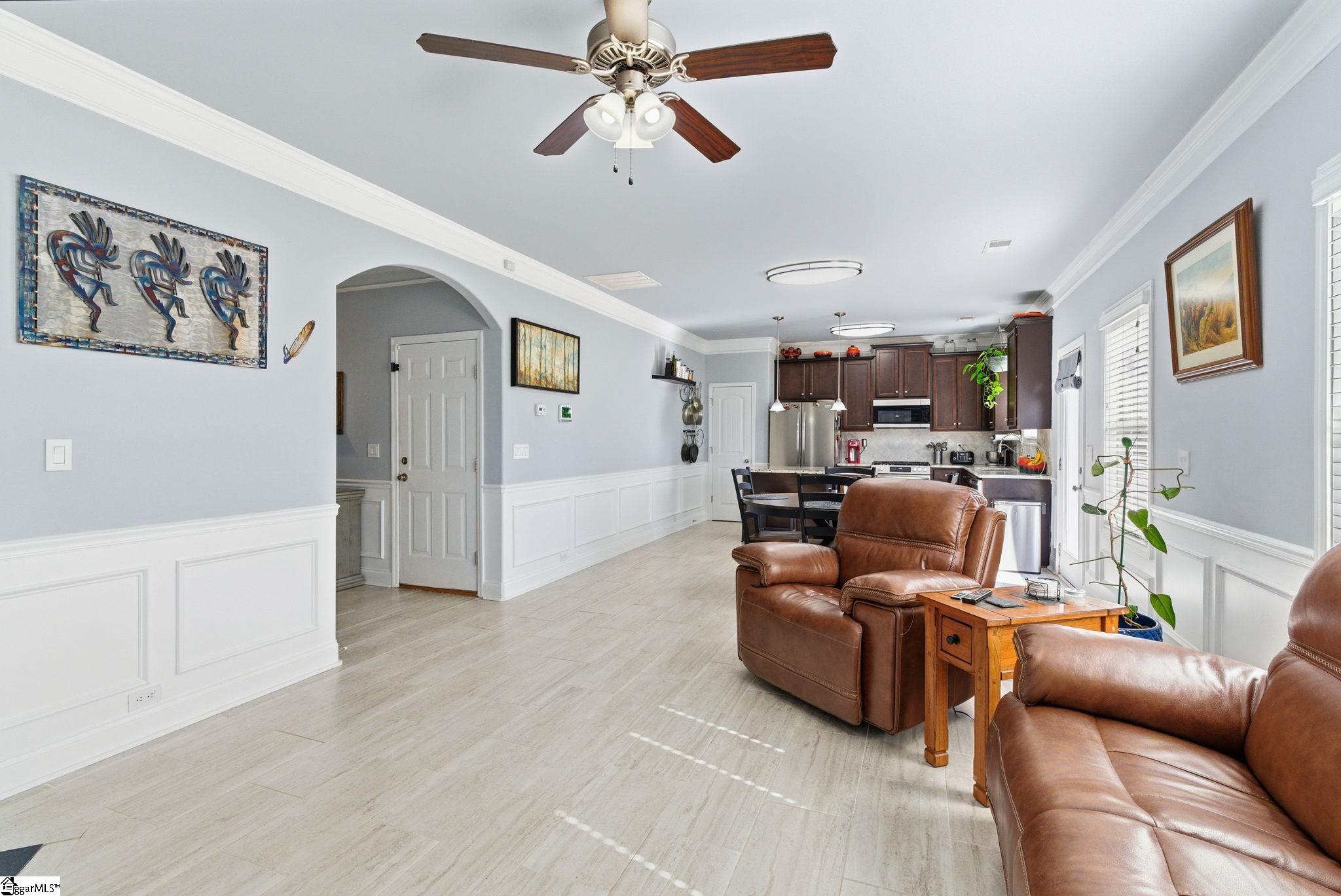 405 Kindletree Way Simpsonville, SC 29680 - Photo 8 of 46