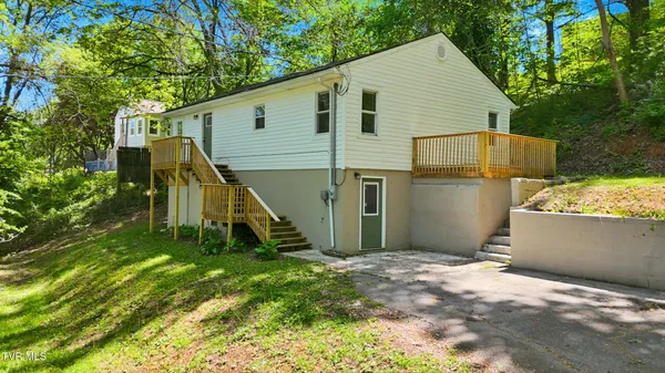 $229,900 | 1658 Echo Court, Kingsport, TN 37665