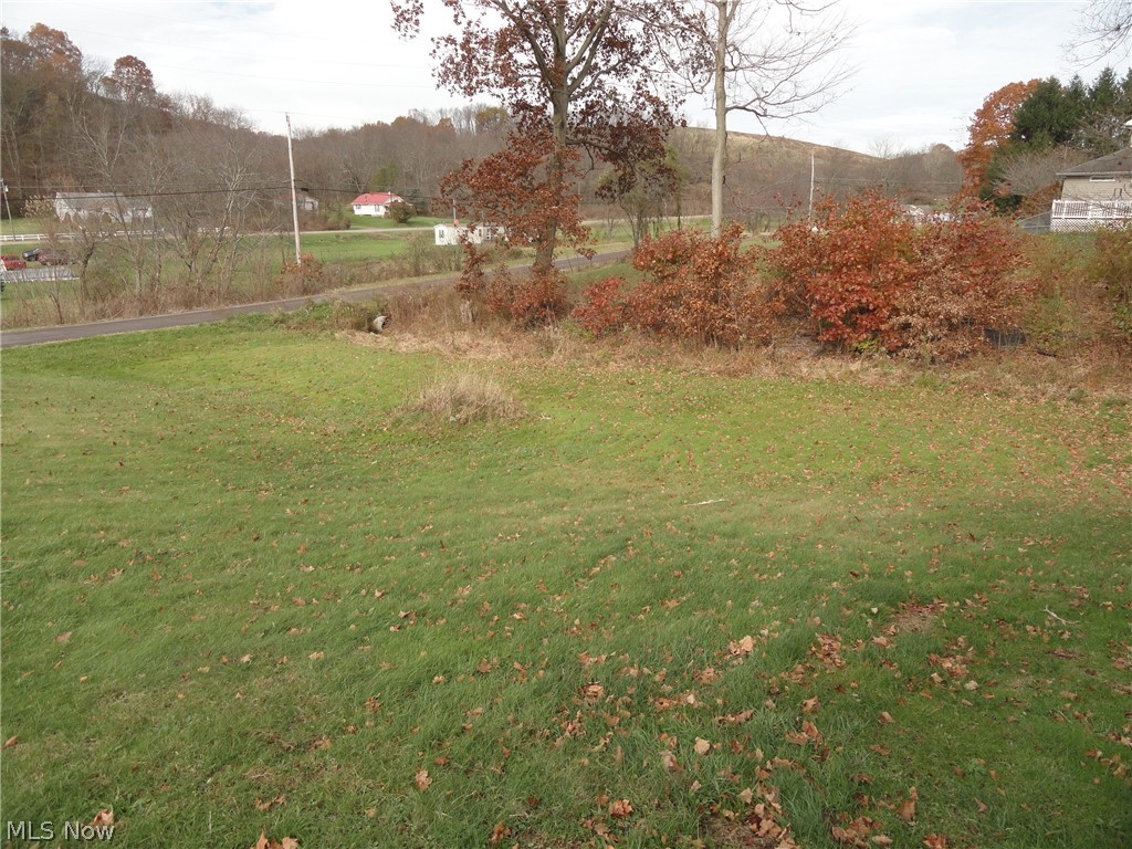 52 York Road Chester, WV 26034 - Photo 27 of 35