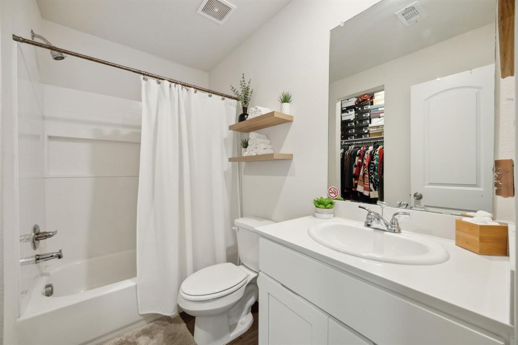 2326 Harding Street Dallas, TX 75215 - Photo 20 of 25