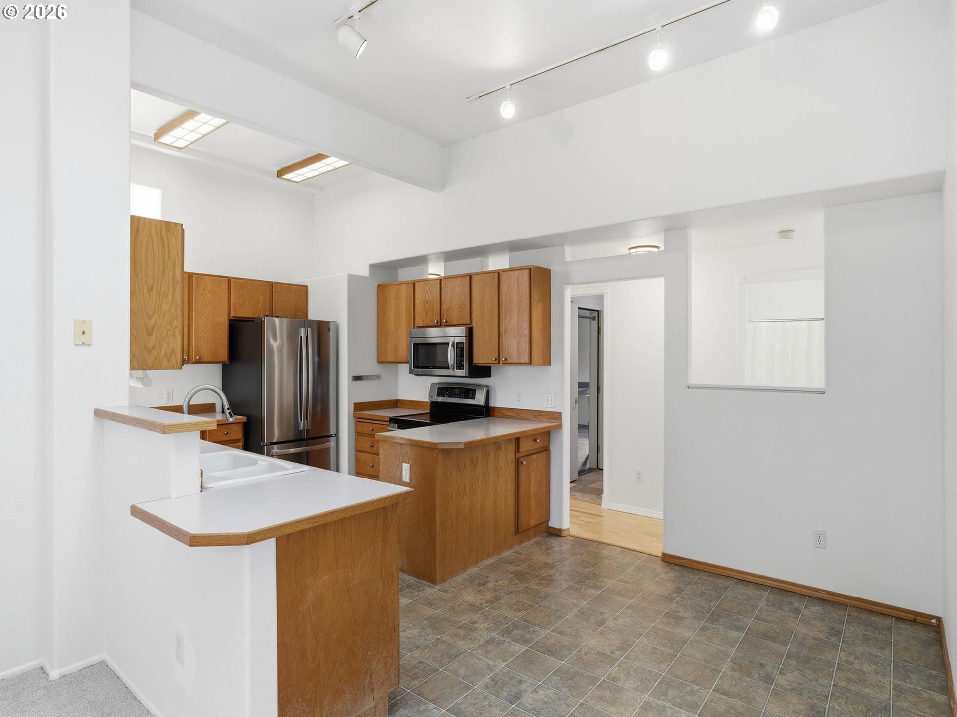 2556 Northwest Norwood Street Camas, WA 98607 - Photo 11 of 44 Breakfast Area