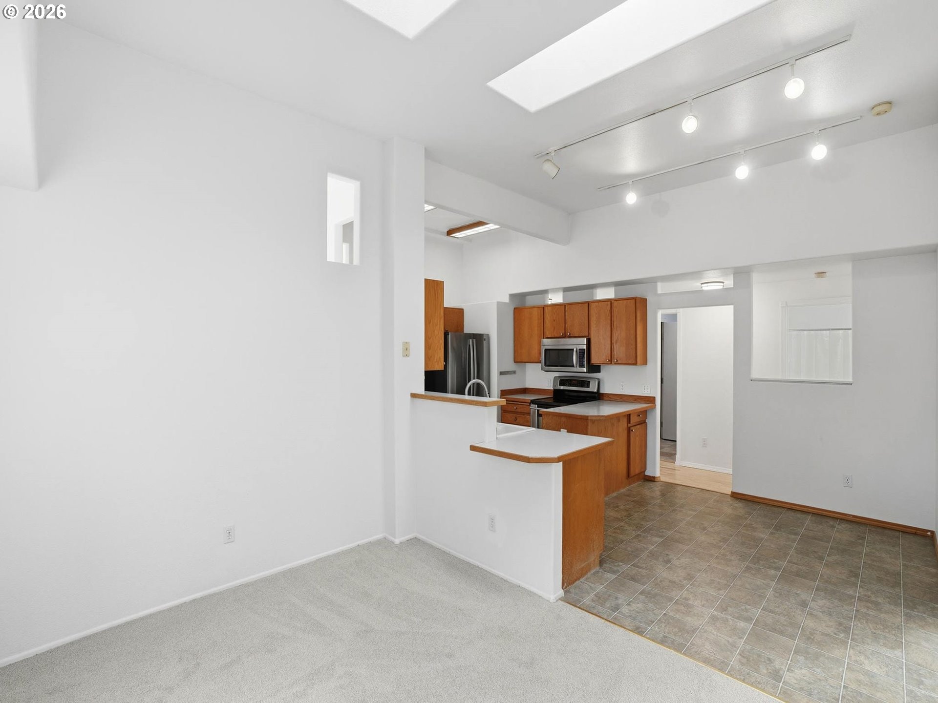 2556 Northwest Norwood Street Camas, WA 98607 - Photo 15 of 44 Great Room