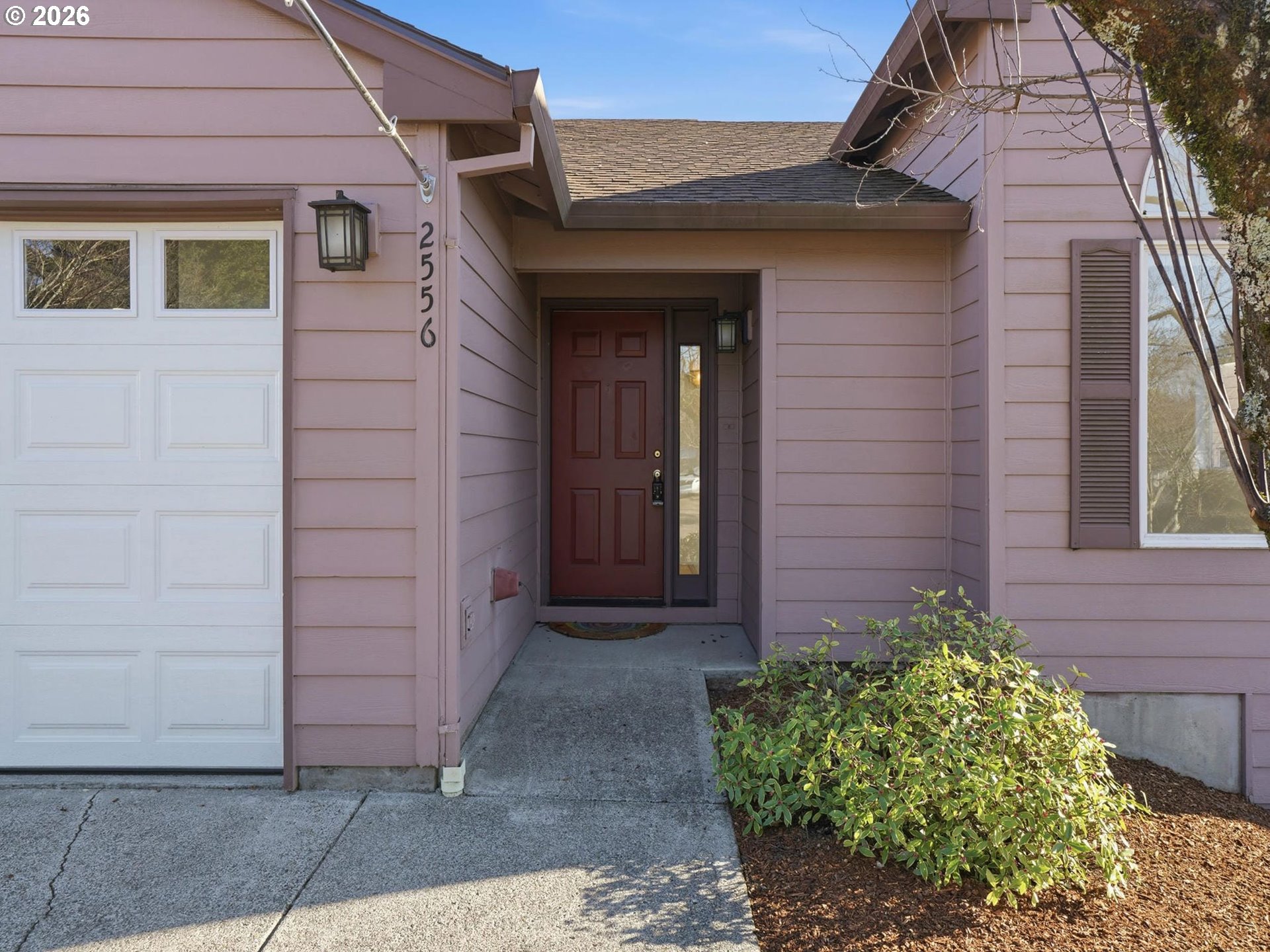 2556 Northwest Norwood Street Camas, WA 98607 - Photo 4 of 44 Porch