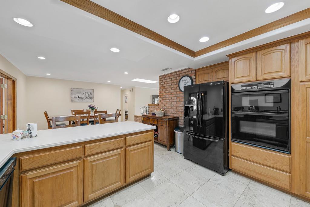 28841 Lilac Road Valley Center, CA 92082 - Photo 13 of 68