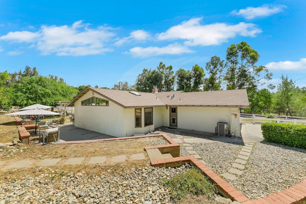 28841 Lilac Road Valley Center, CA 92082 - Photo 27 of 68