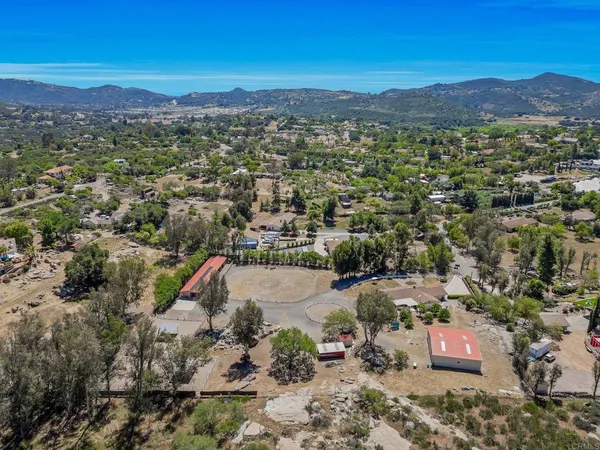 $1,099,000 | 28841 Lilac Road, Valley Center, CA 92082