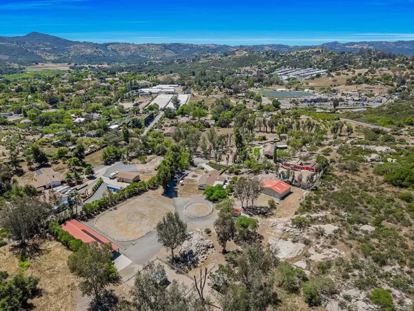 $1,099,000 | 28841 Lilac Road, Valley Center, CA 92082