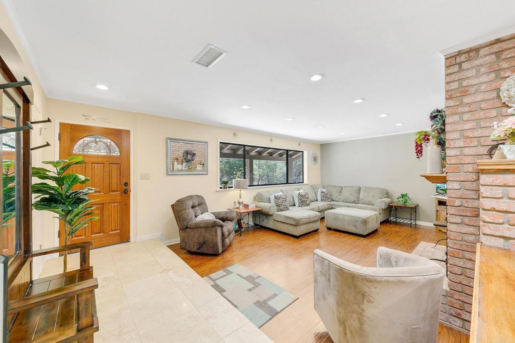 28841 Lilac Road Valley Center, CA 92082 - Photo 6 of 68