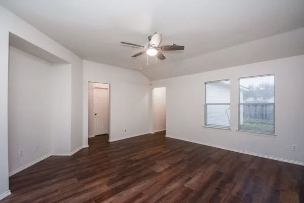 $2,000 | 2811 Eros Lane, Missouri City, TX 77459