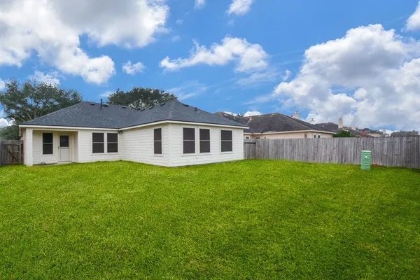 $2,000 | 2811 Eros Lane, Missouri City, TX 77459