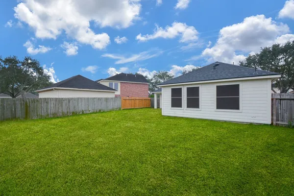 $2,000 | 2811 Eros Lane, Missouri City, TX 77459