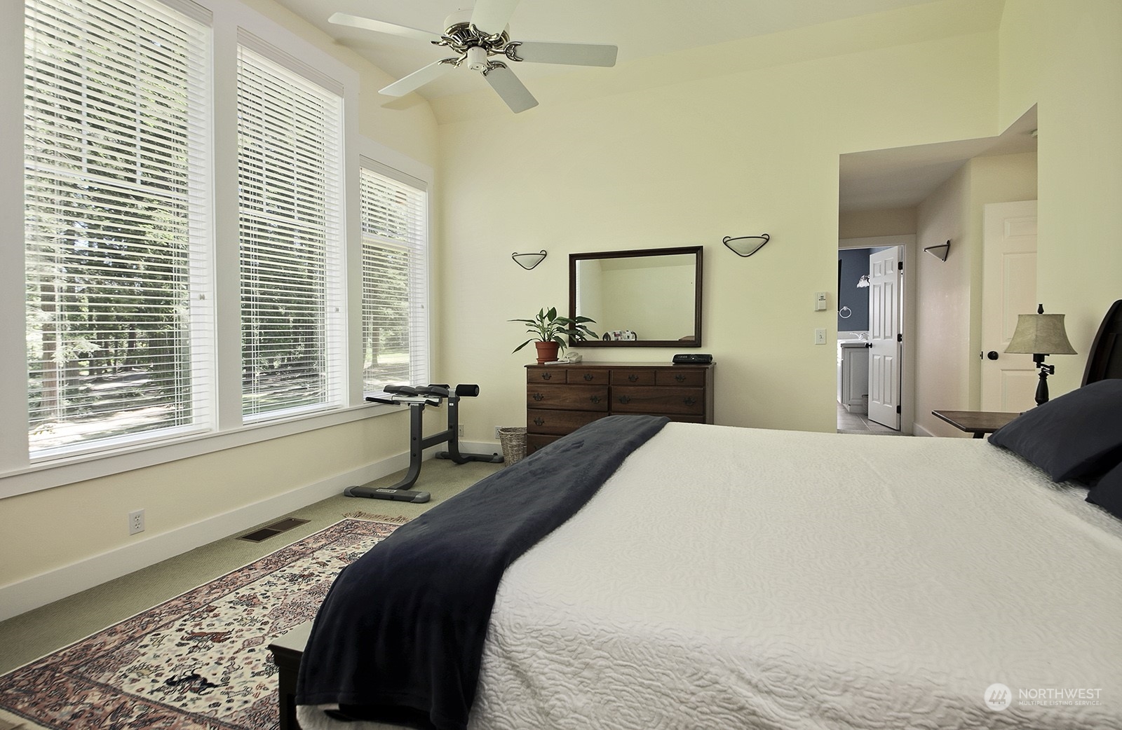 4453 Campbell Road Clinton, WA 98236 - Photo 15 of 29 Gallery Image 15
