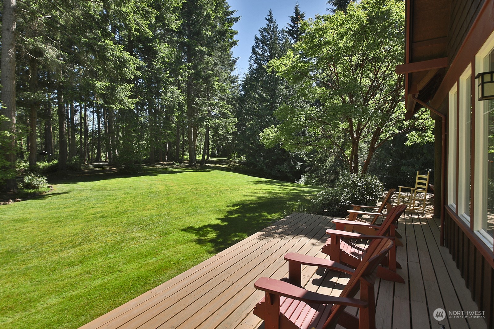 4453 Campbell Road Clinton, WA 98236 - Photo 3 of 29 Gallery Image 3
