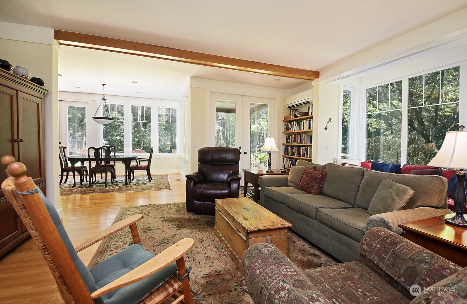 4453 Campbell Road Clinton, WA 98236 - Photo 9 of 29 Gallery Image 9