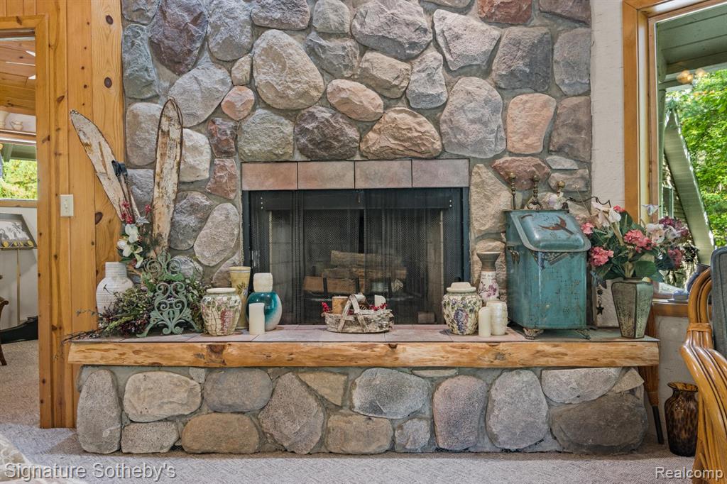 11436 Lakeview Road Northeast Kalkaska, MI 49646 - Photo 8 of 29