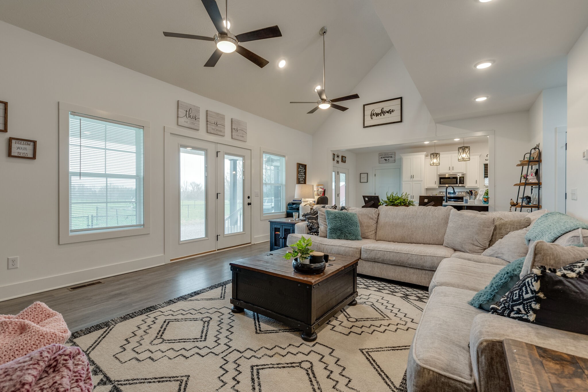 800 Armstrong Road Castalian Springs, TN 37031 - Photo 8 of 27 Gallery Image 8