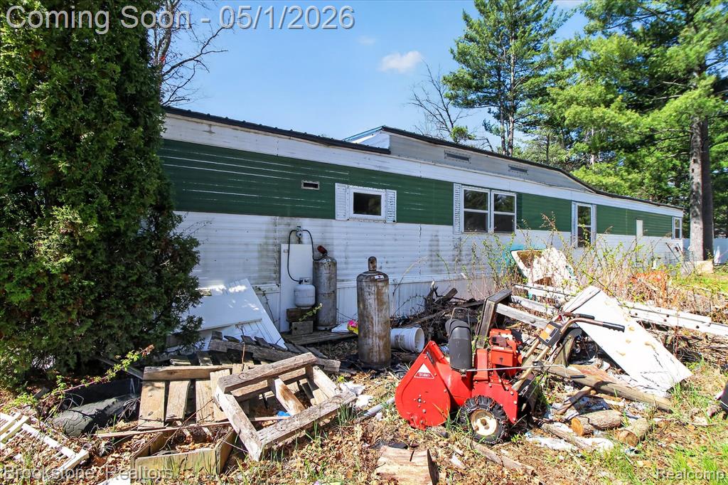 1891 Mina Road Harrison, MI 48625 - Photo 26 of 34