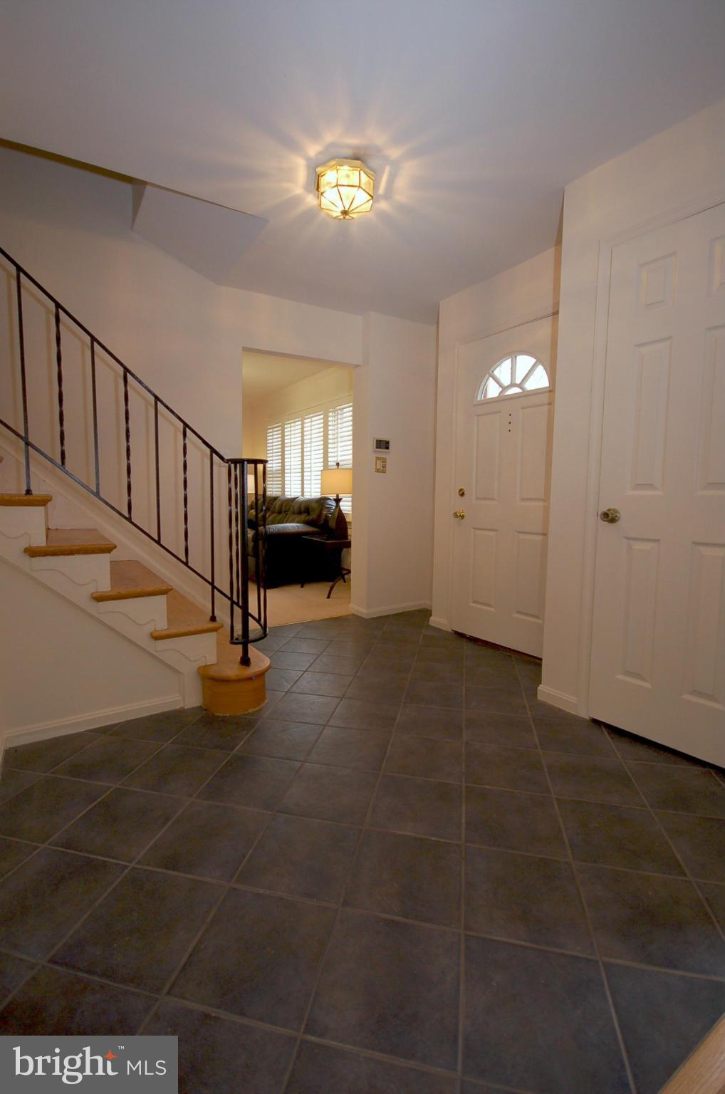 1651 Winding Waye Lane Silver Spring, MD 20902 - Photo 2 of 21 Interior (General)