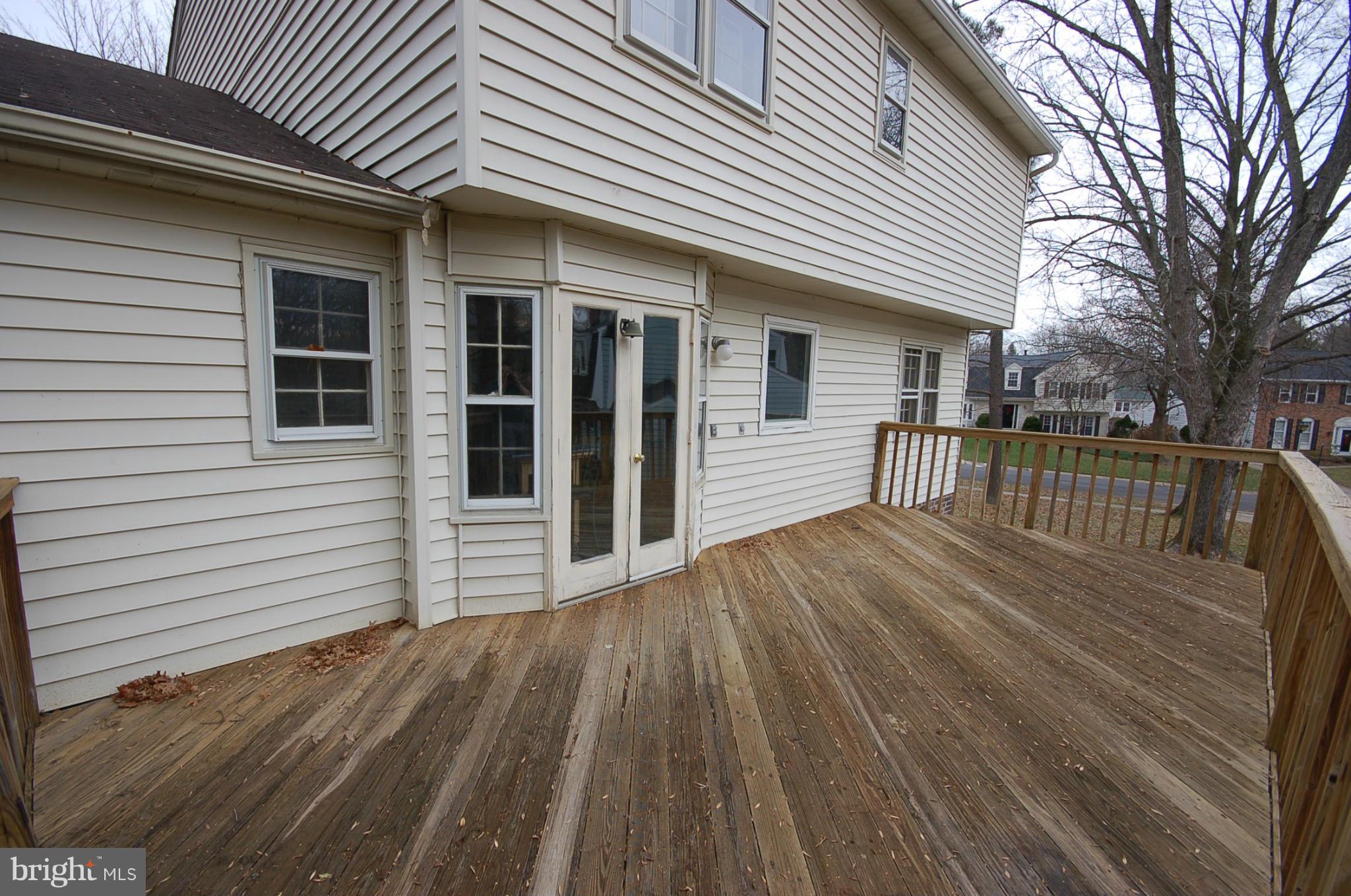 1651 Winding Waye Lane Silver Spring, MD 20902 - Photo 20 of 21 Exterior (Rear)