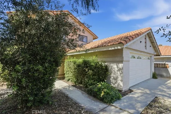 $549,900 | 39649 Oak Cliff Drive, Temecula, CA 92591