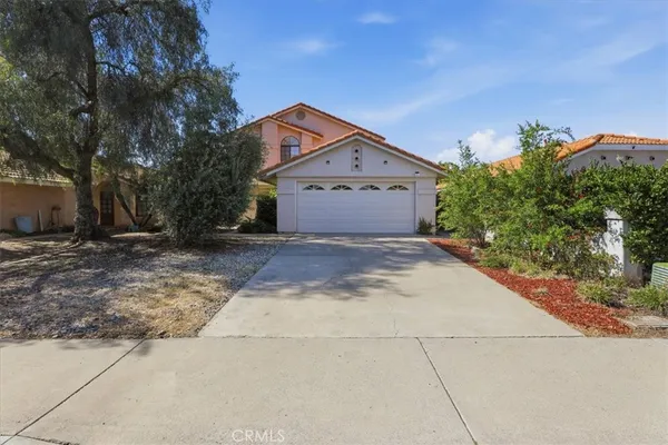 $549,900 | 39649 Oak Cliff Drive, Temecula, CA 92591