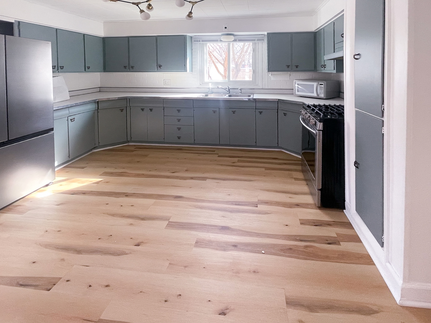 705 State Street Lemont, IL 60439 - Photo 8 of 13