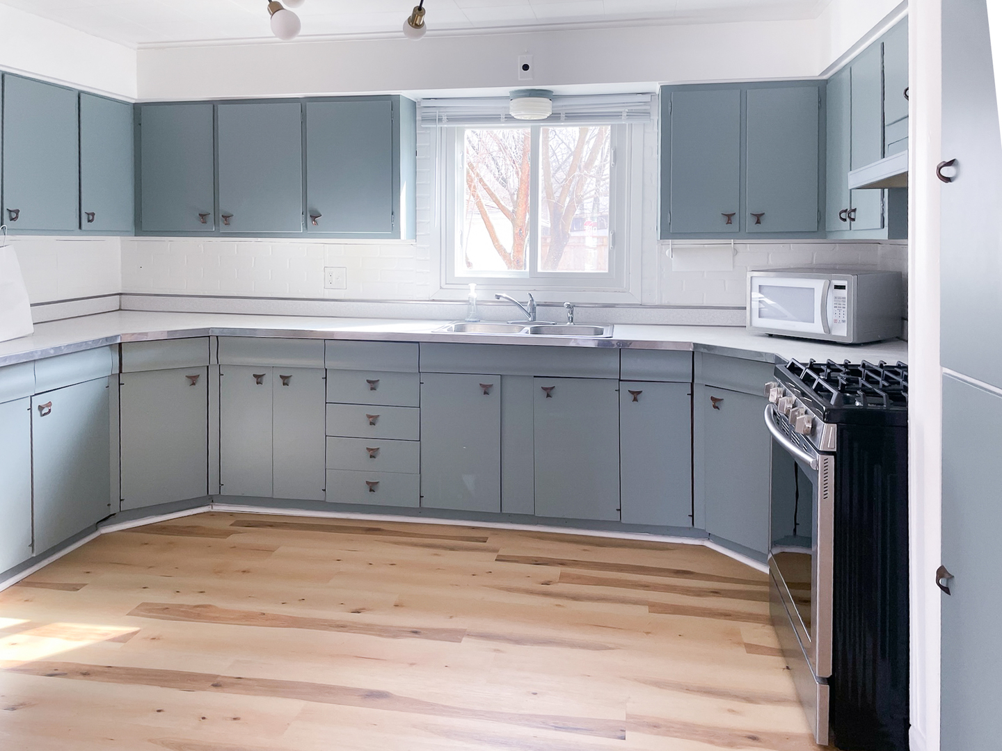 705 State Street Lemont, IL 60439 - Photo 9 of 13