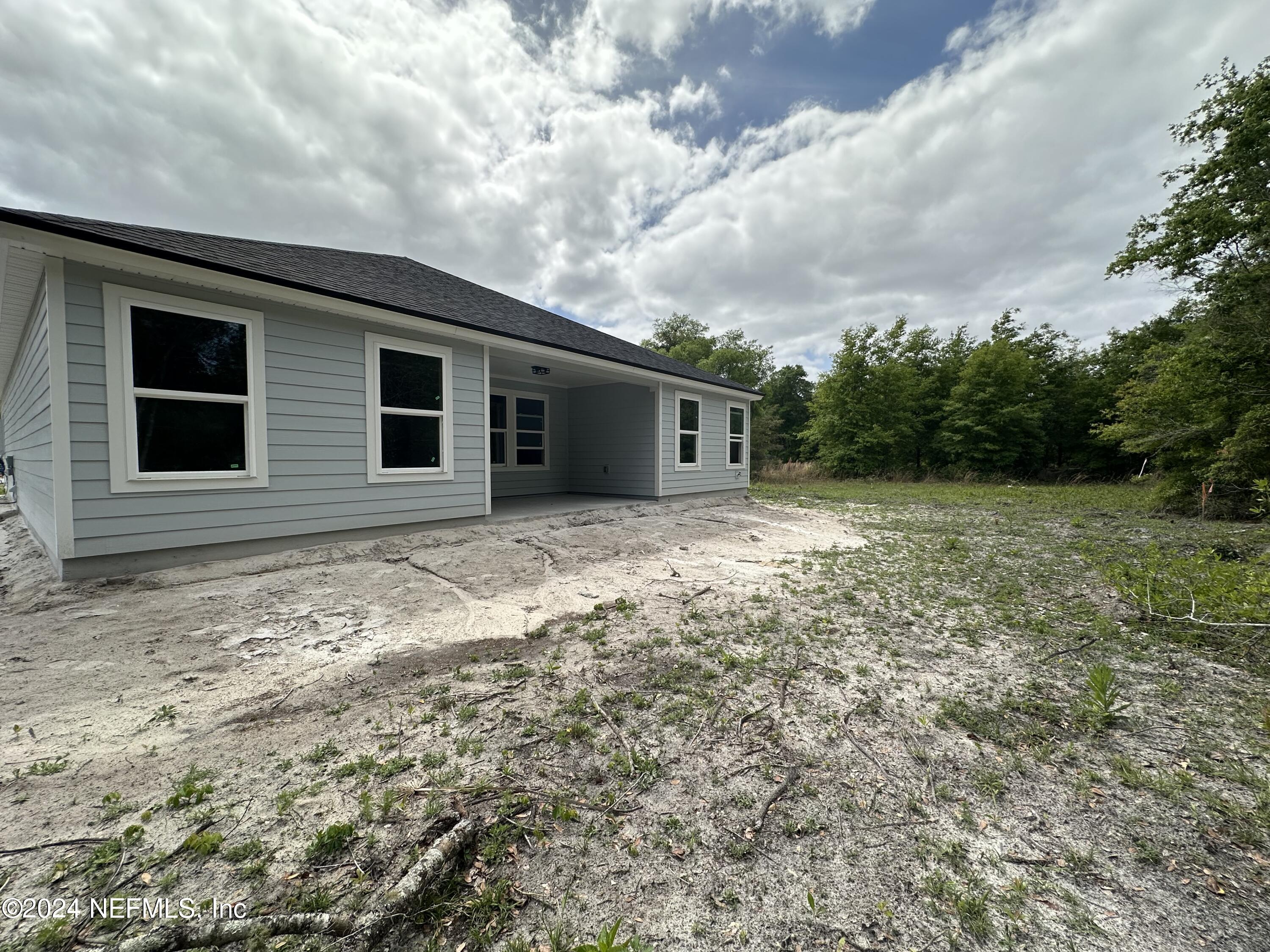 134 Kelly Smith School Road Palatka, FL 32177 - Photo 4 of 20 IMG_3184
