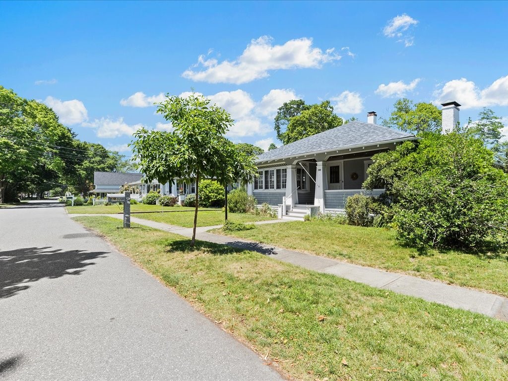 1102 Buttonwoods Avenue Warwick, RI 02886 - Photo 16 of 16