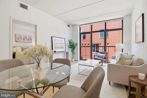 $599,900 | 1529 14th Street Northwest, Unit 202, Washington, DC 20005
