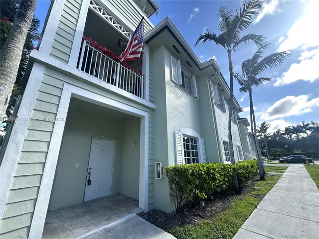 $1,850 | 2731 Northeast 3rd Drive, Unit 101, Homestead, FL 33033