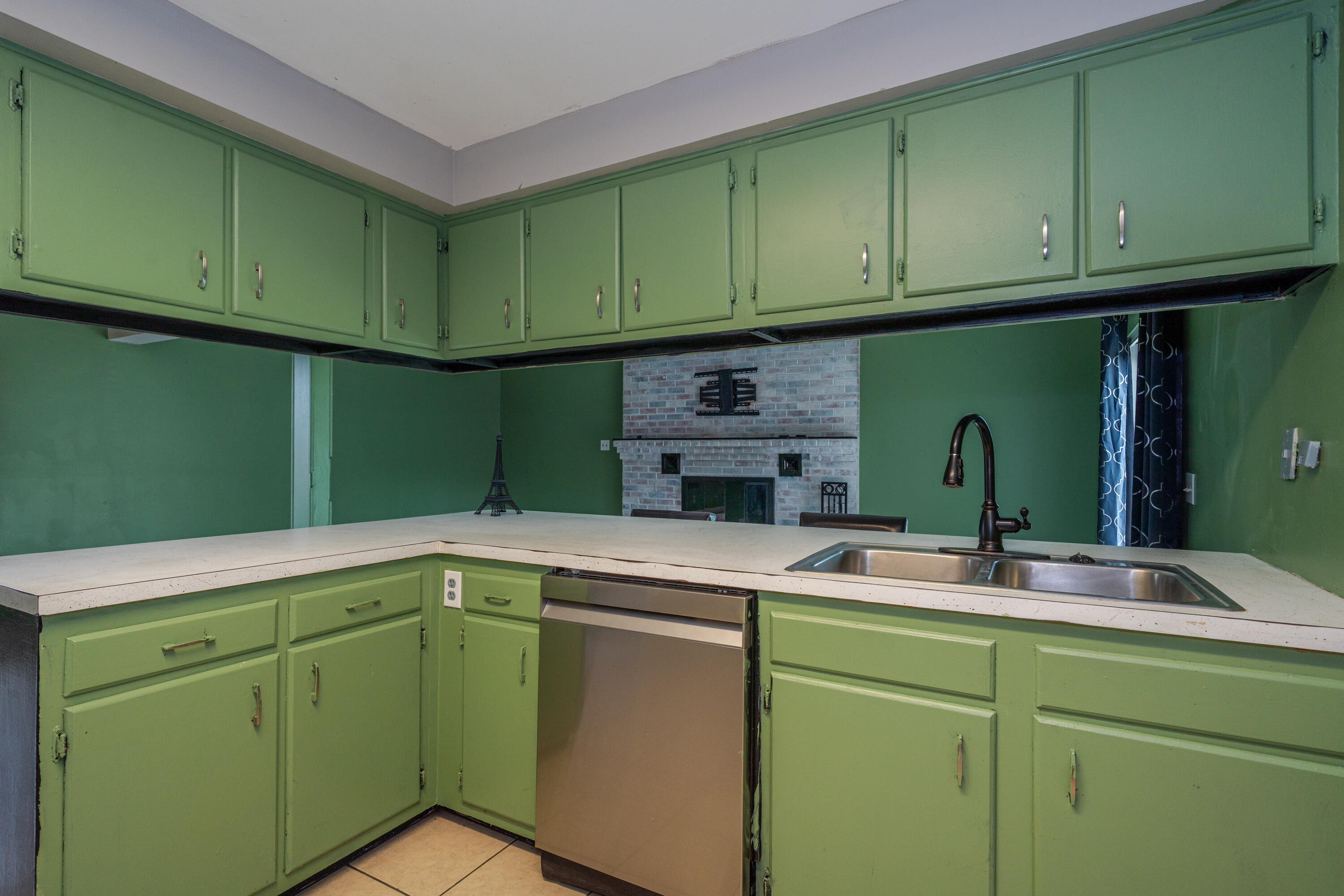 4931 Longford Road Dayton, OH 45424 - Photo 14 of 53