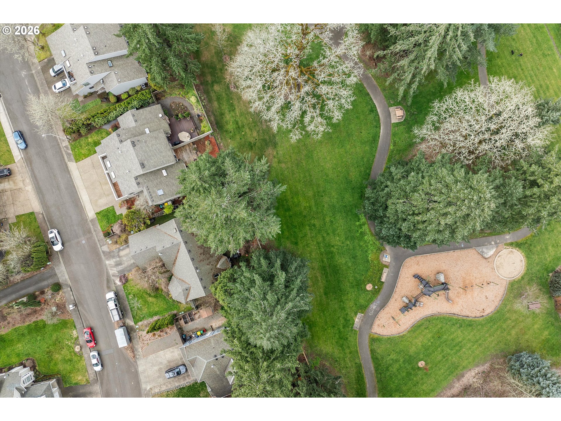 14765 Southwest Wheaton Lane Beaverton, OR 97007 - Photo 7 of 48