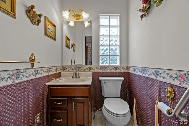 $411,000 | 7038 Pernod Avenue, St. Louis, MO 63139