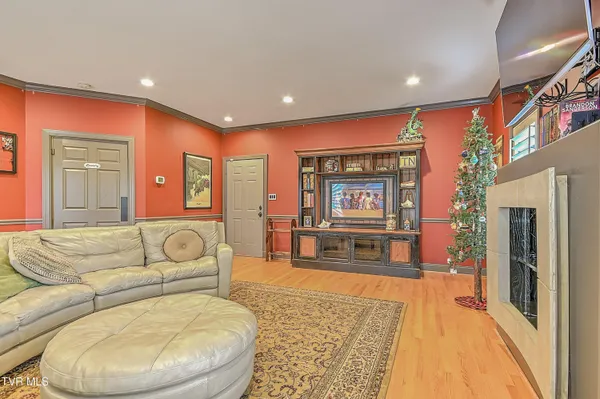 $795,000 | 1029 Fiddlers Way, Kingsport, TN 37664