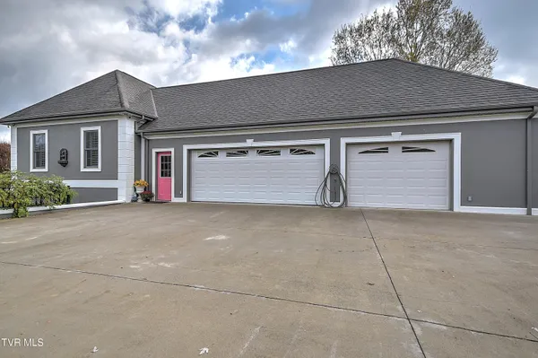$795,000 | 1029 Fiddlers Way, Kingsport, TN 37664