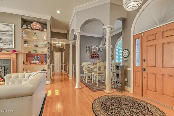 $795,000 | 1029 Fiddlers Way, Kingsport, TN 37664
