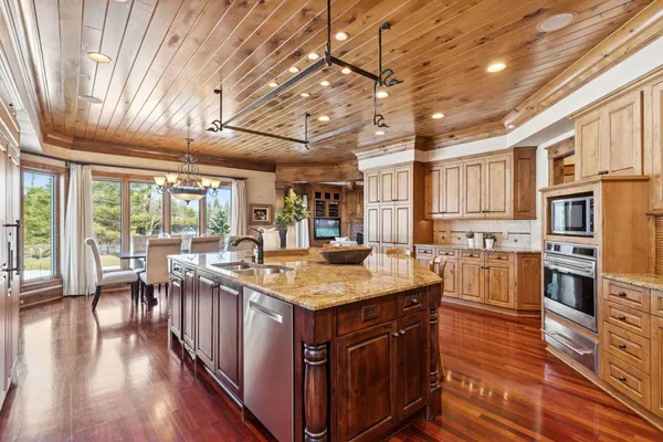 $4,789,000 | 4708 Annaway Drive, Edina, MN 55436