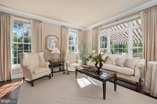 $739,900 | 10 Sharpley Drive, Chadds Ford, PA 19317