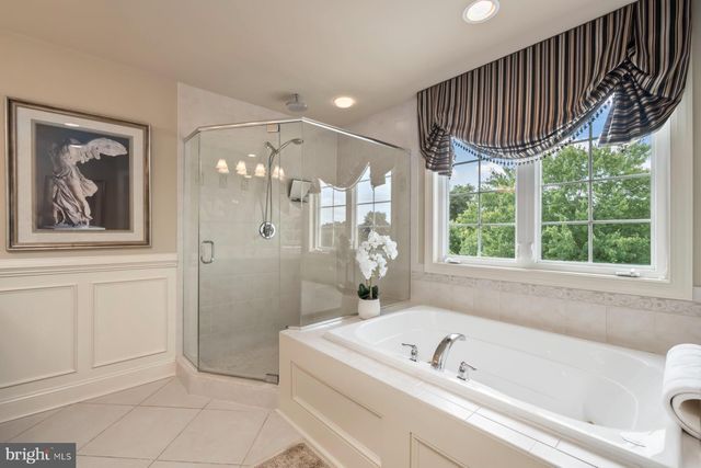 $739,900 | 10 Sharpley Drive, Chadds Ford, PA 19317