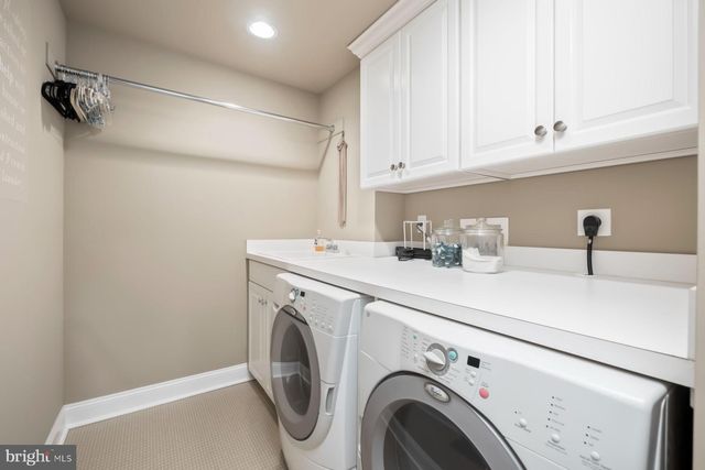 $739,900 | 10 Sharpley Drive, Chadds Ford, PA 19317