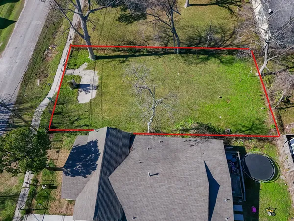 an aerial view of a houses