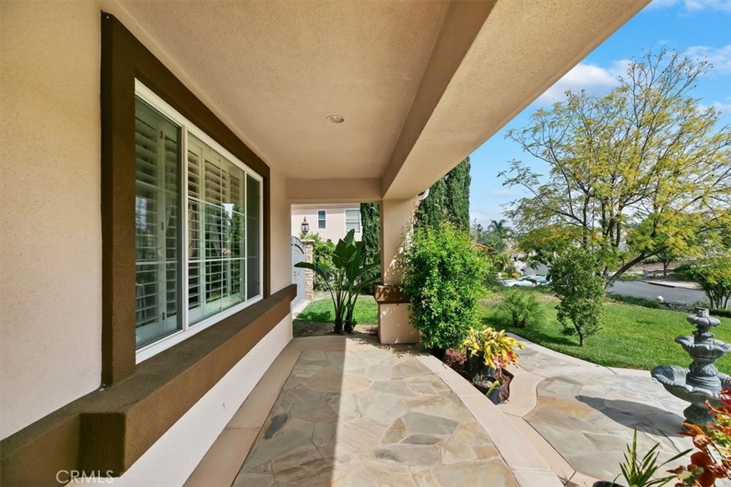 17779 Corinne Way Riverside, CA 92504 - Photo 11 of 67